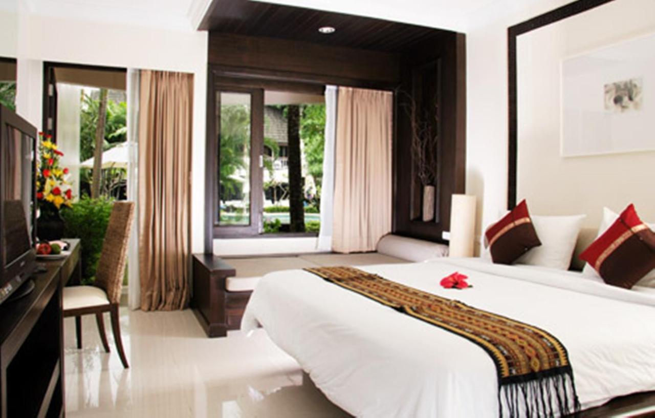 Thara Patong Beach Resort & Spa Chambre photo